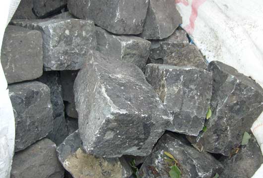 GRANITE SETTS